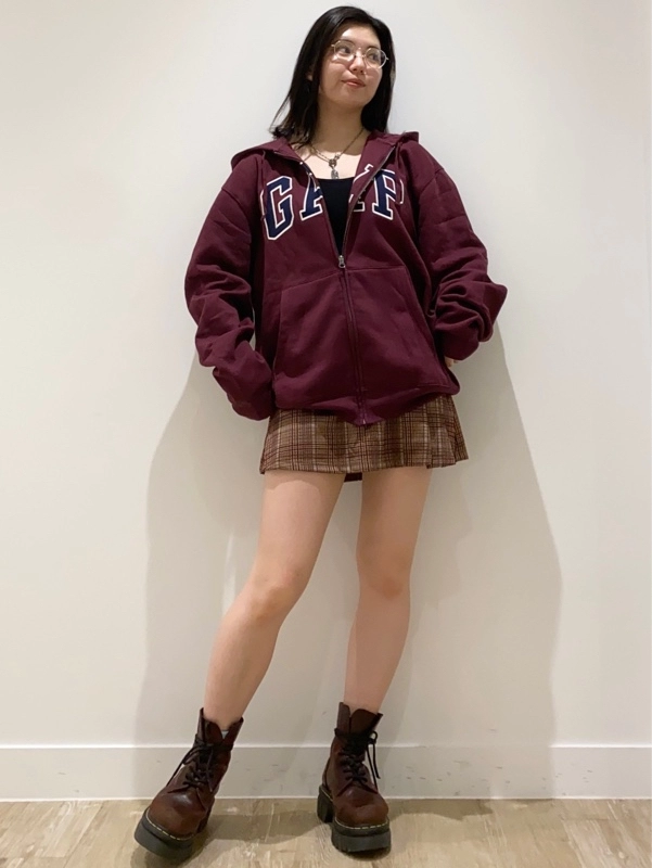 【大人気】ロゴジップでカレッジスタイル☆