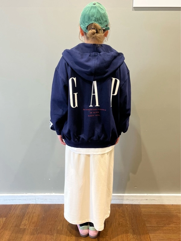 GAP30THパーカーのスタイリング | Gap公式オンラインストア