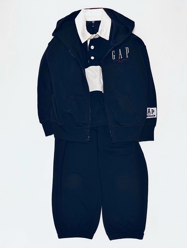 30周年限定】セットアップのスタイリング | Gap公式オンラインストア