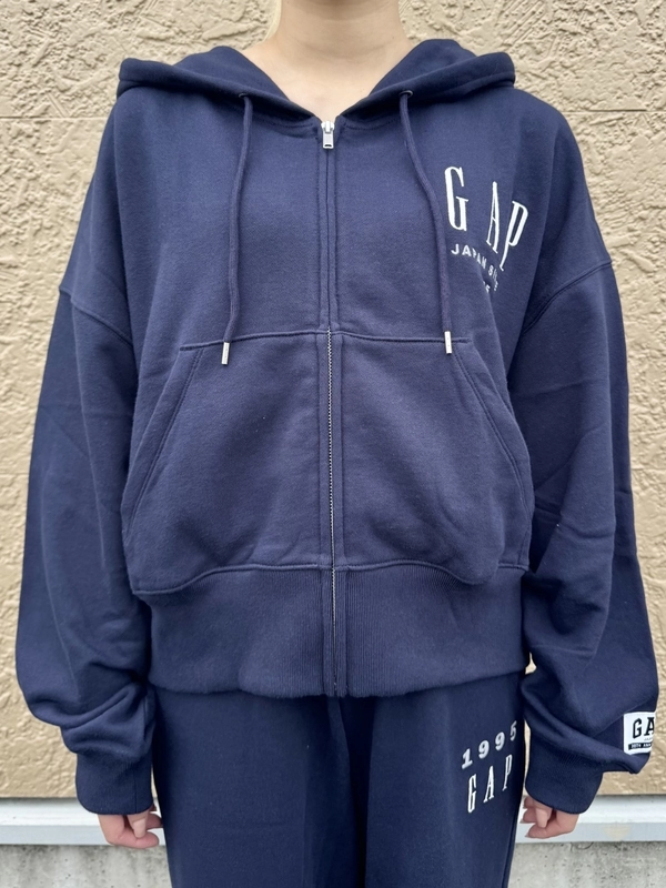 30周年セットアップのスタイリング | Gap公式オンラインストア