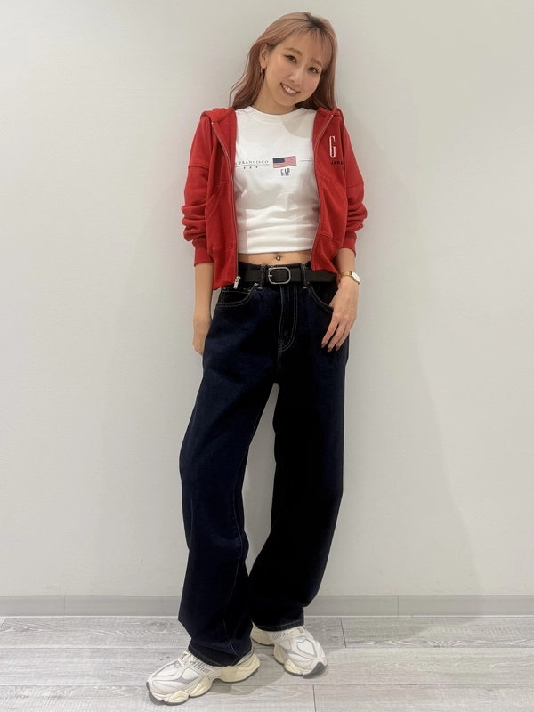 【大人気】30thパーカー×バギーデニム