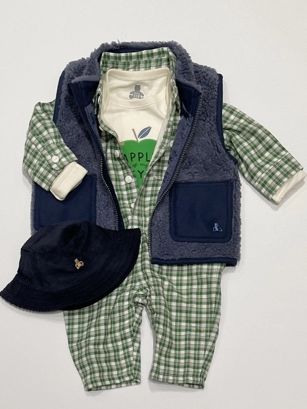 【グリーンxネイビー】レイヤードスタイル