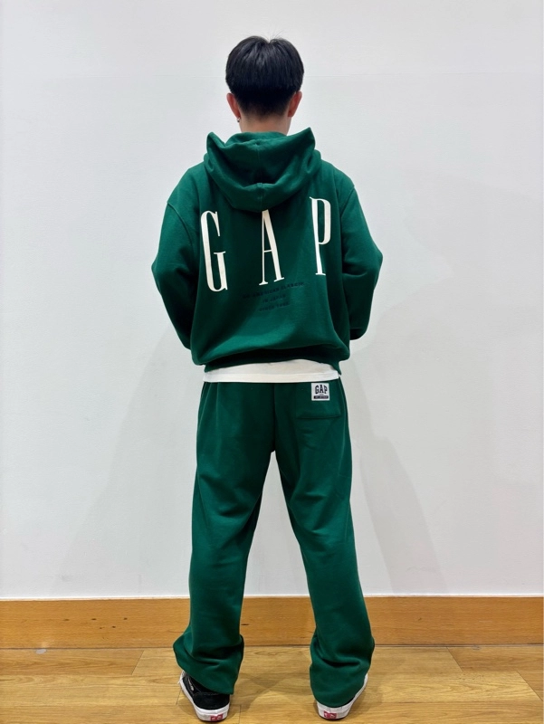 30thアニバーサリーセットアップのスタイリング | Gap公式オンラインストア