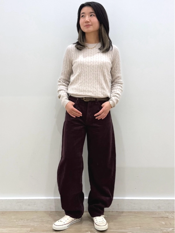 秋におすすめ！コーデュロイバレルパンツ
