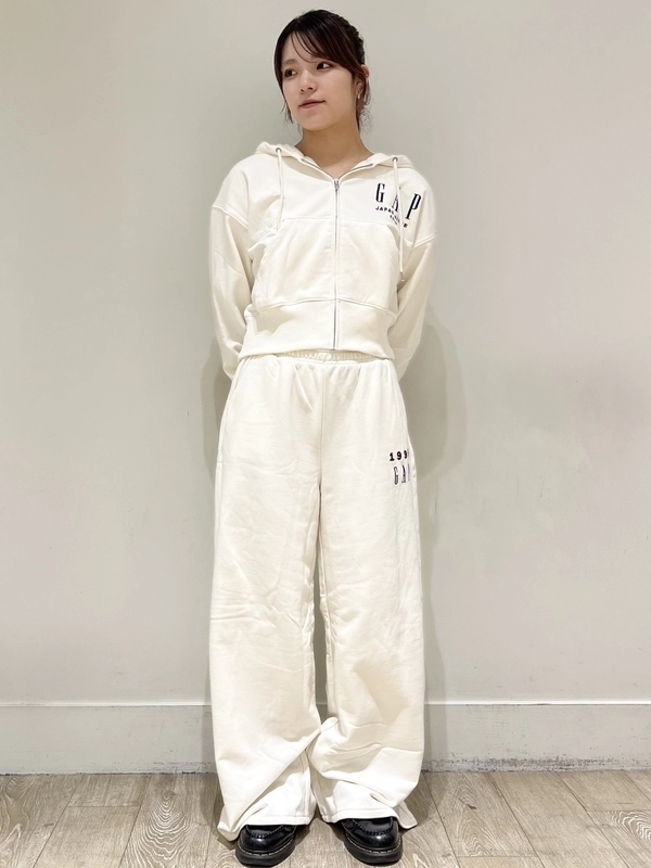 30周年記念】セットアップのスタイリング | Gap公式オンラインストア