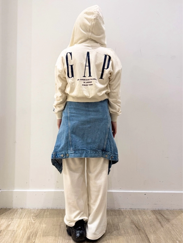 GAP30周年パーカー　160 レディースも◎ カラーが可愛い◎30周年スウェットジップパーカー | Gap公式オンライン