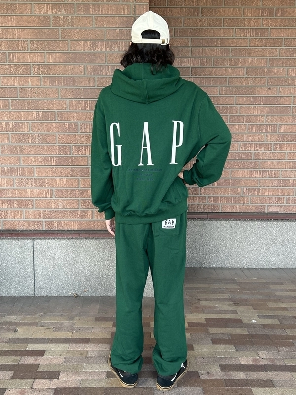 30周年セットアップ！のスタイリング | Gap公式オンラインストア