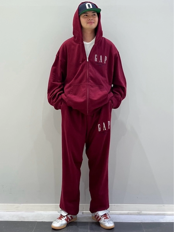 GAP 30周年セットアップ 待望の30周年セットアップ】のスタイリング | Gap公式オンラインストア