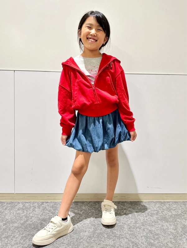 バブスカートが可愛い♡秋コーデ！