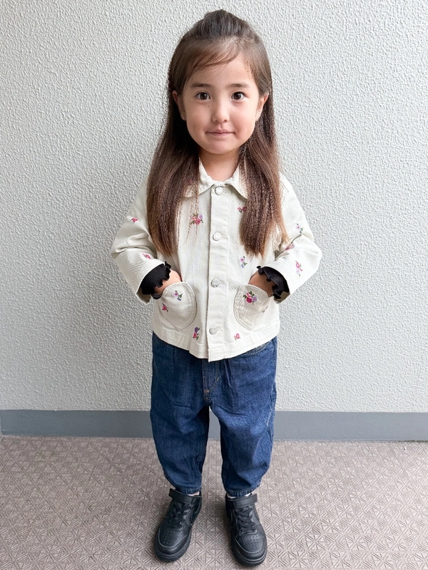 極美品⭐︎スーパービューティー 花柄刺繍デニムジャケット 40サイズ