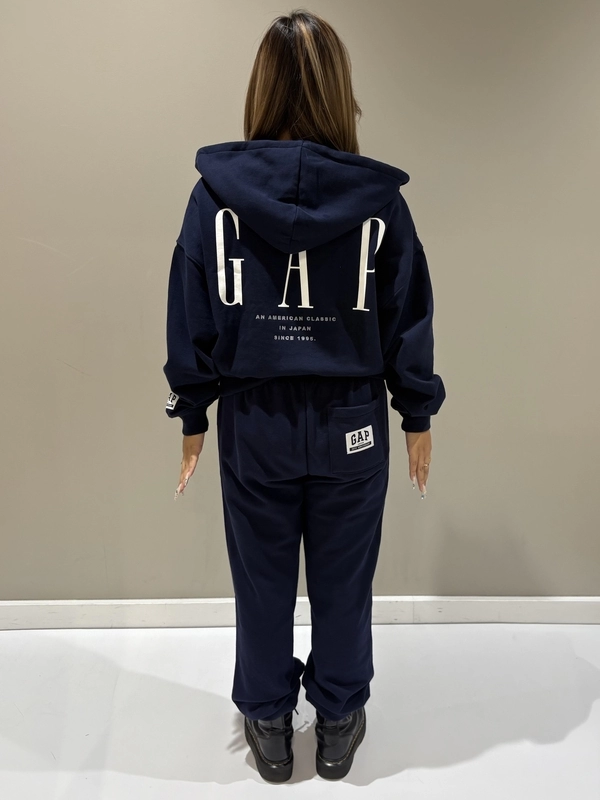 30周年スウェット【ネイビー】 | Gap公式オンラインストア