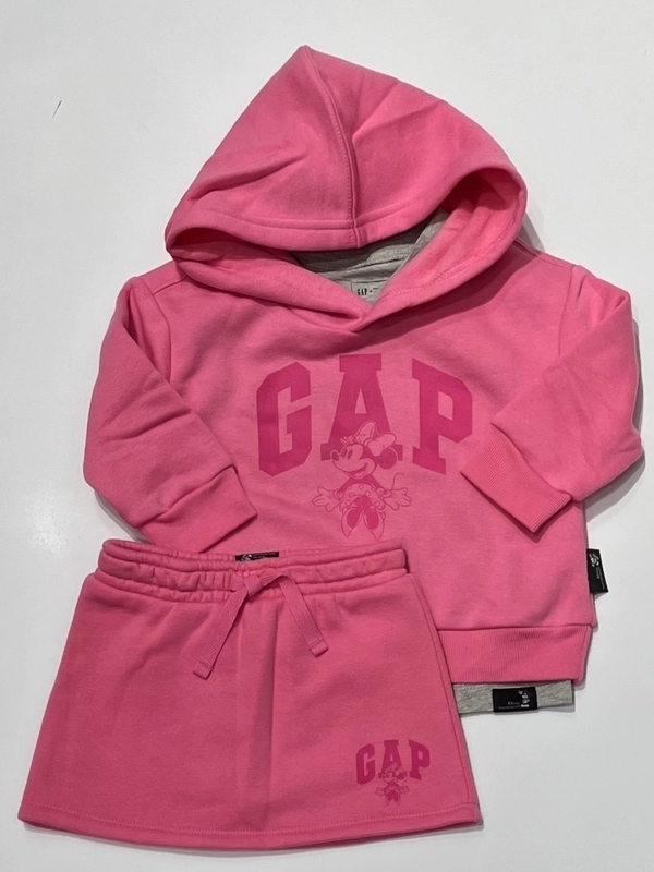GAP×Disney　スウェット