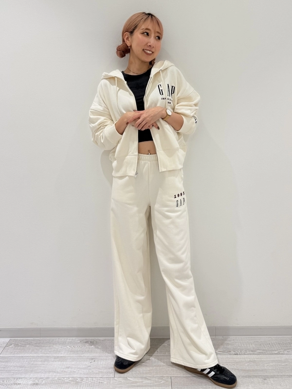【大人気】30周年記念スウェット