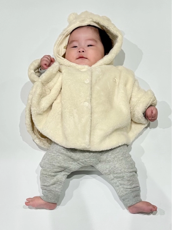 ギフトにオススメ！ポンチョコーデ♡