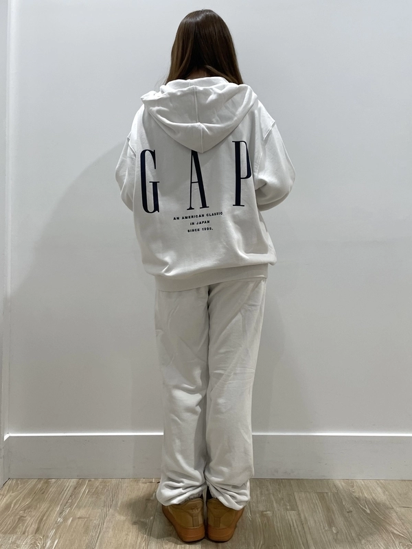 アニバーサリースウェット♪セットアップのスタイリング | Gap