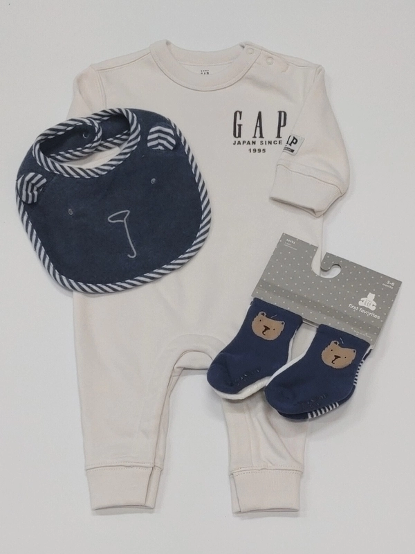 【３０周年スウェットコーデ】①