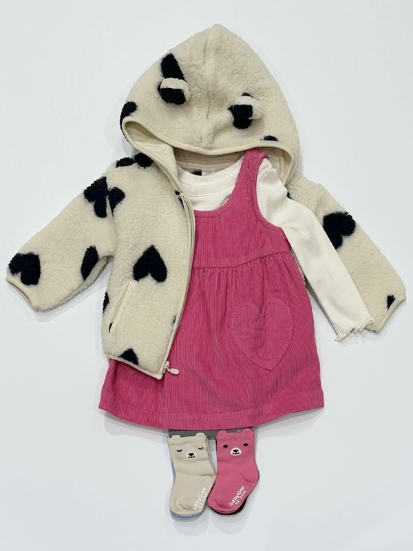 【新作】ハート柄ボアジャケットコーデ