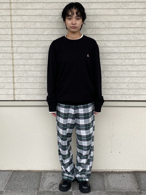 ブラナンニットコーデ
