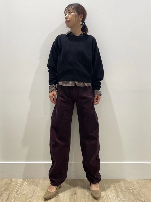 秋色コーデュロイバレルパンツ