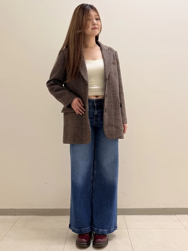 チェック柄のジャケットが可愛いのスタイリング | Gap公式