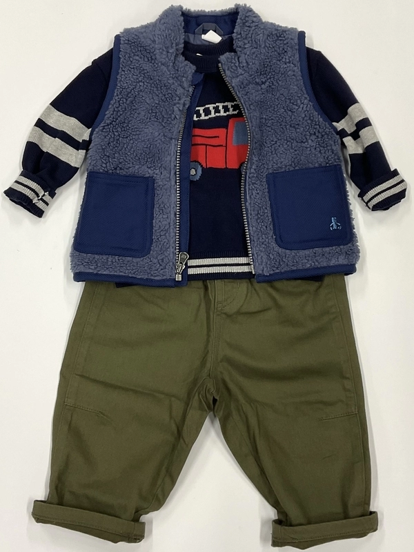 グラフィックセーターコーデ☆