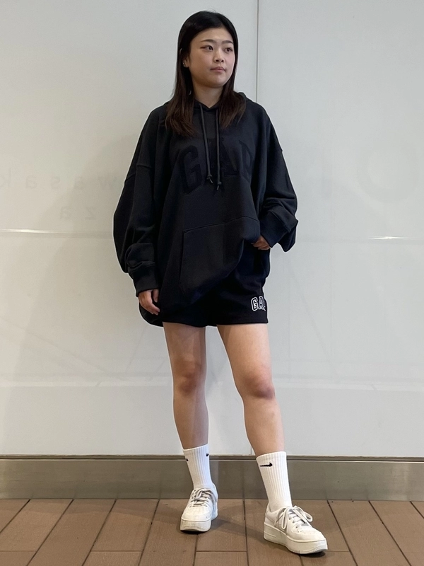 【ロゴ】ワンピ風コーデ◎