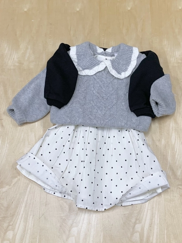 ちょっぴりレトロなモノトーンガール❤︎