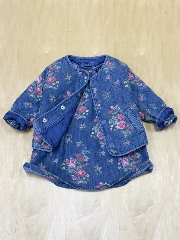 デニム素材でアンサンブル♪