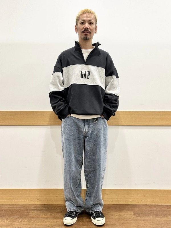 【ロゴハーフジップ】