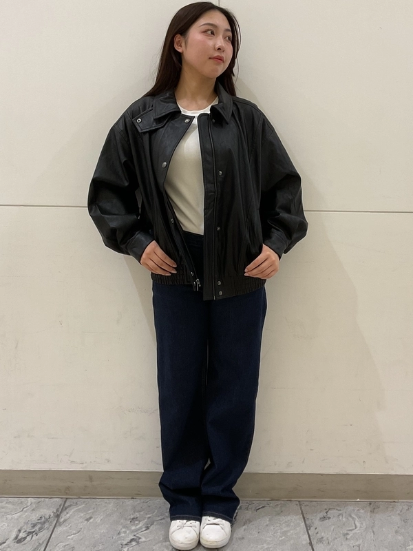 レザージャケットコーデ