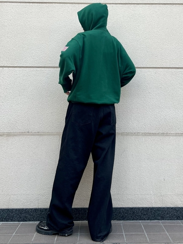 大人気！Times Squareパーカのスタイリング | Gap公式オンラインストア