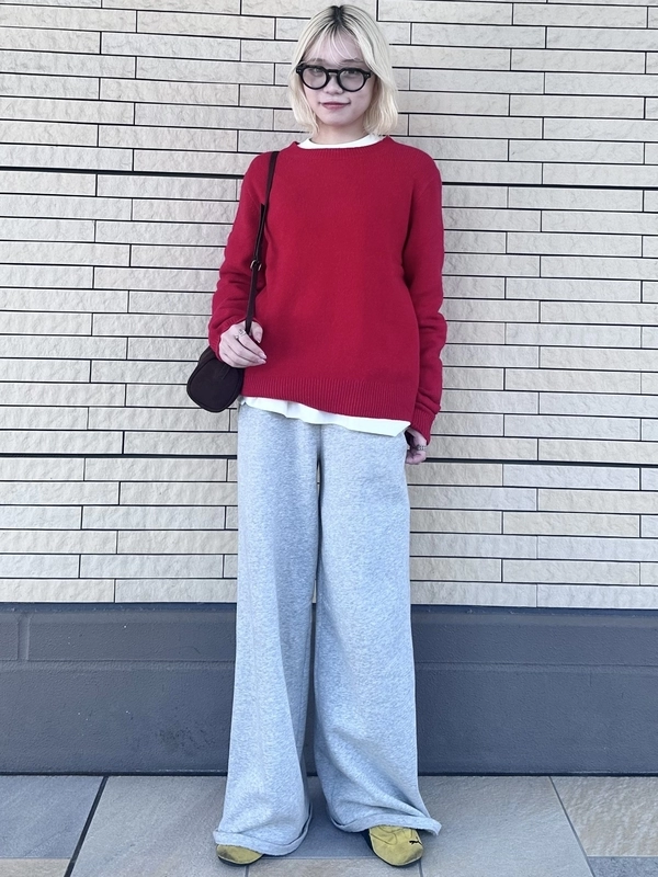 【オススメ】カシミヤタッチセーター×バギースウェットパンツ