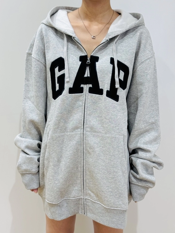 【新品未使用】GAPフード付きトレーナー Lサイズ スウェット】ロゴフード | Gap公式オンラインストア
