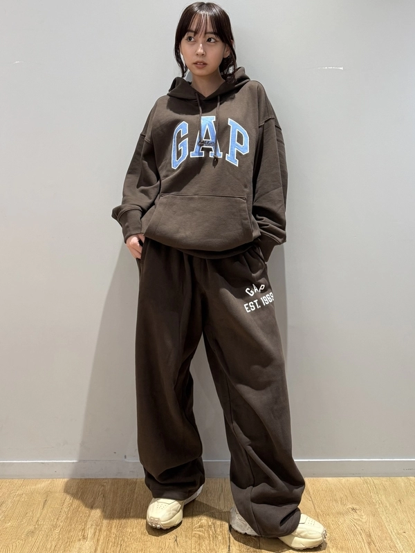 GAP ブラック セットアップ パーカー GAP（ギャップ） パーカー 