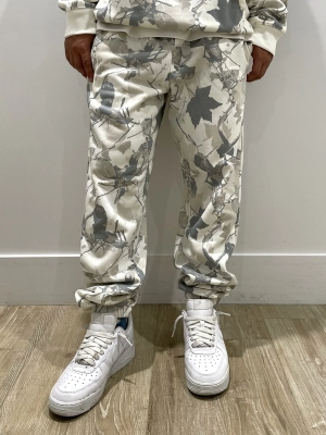 迷彩スウェットセットアップ♪のスタイリング | Gap公式オンラインストア