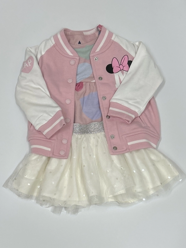 秋冬も明るく！ミニーちゃんと一緒！