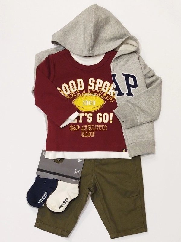 お出かけコーデ