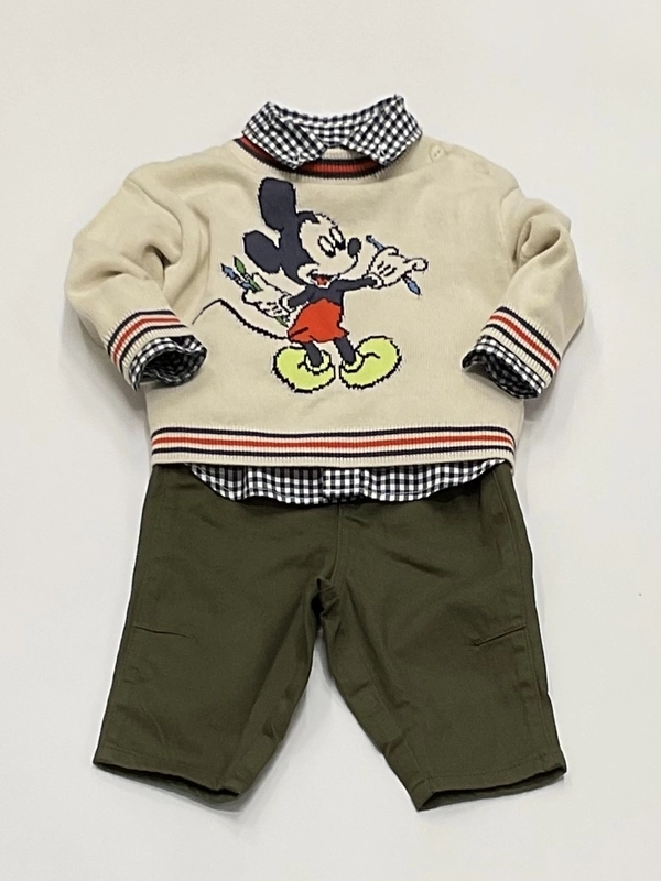 ちょっとおめかしミッキー