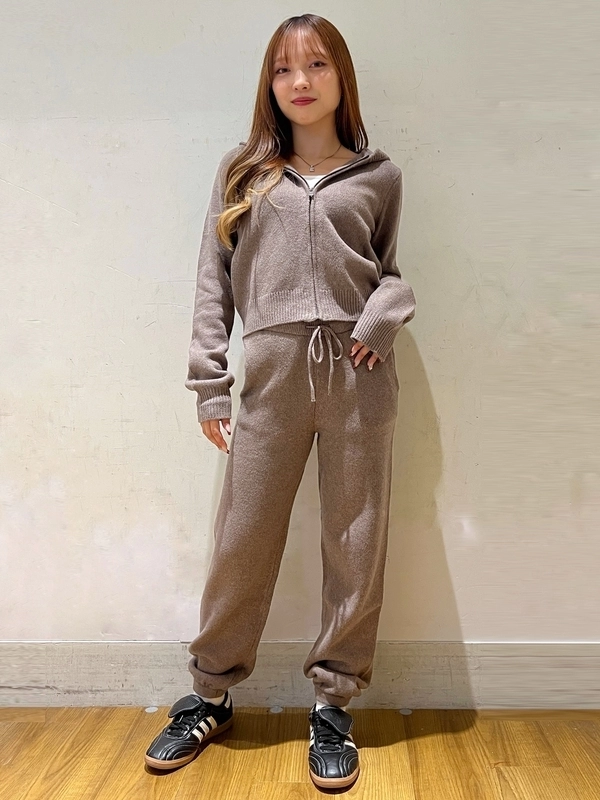 【カシミヤタッチ】ニットパーカーセットアップ