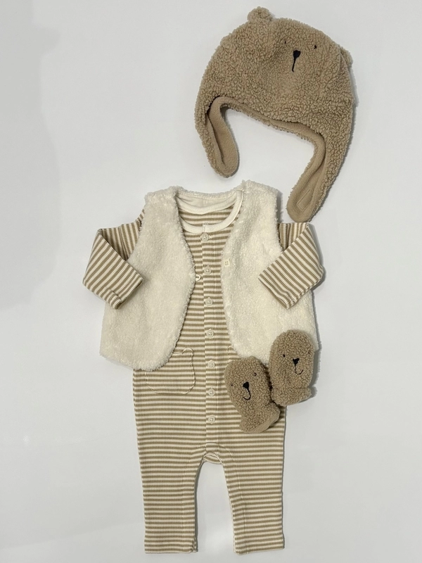 ブラナンアイテムで季節の変わりめコーデ！