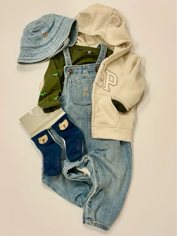 【ギフトにもお勧め★】デニムオーバーオールコーデ！