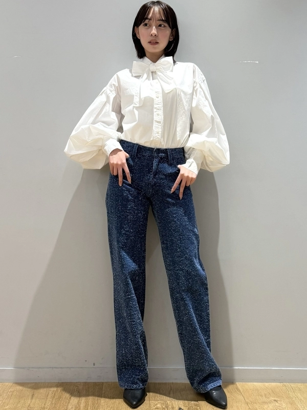 GAPSTUDIO ボリューム袖が主役のシャツ×デニムコーデ
