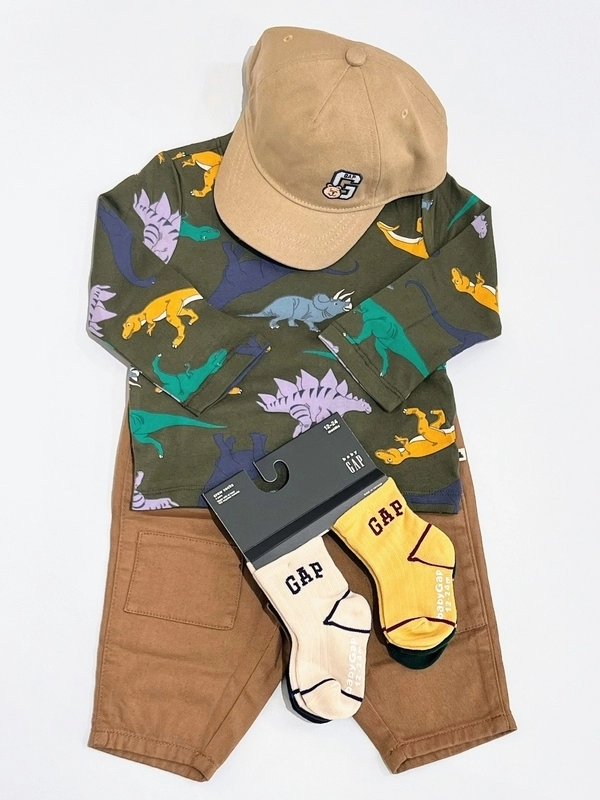 恐竜大好きコーデ