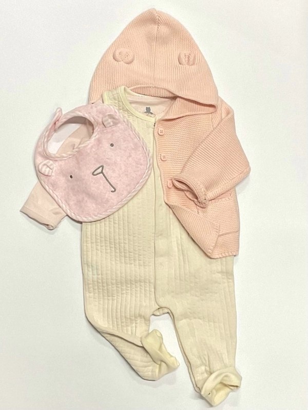 ギフトにもおすすめコーディネート✩