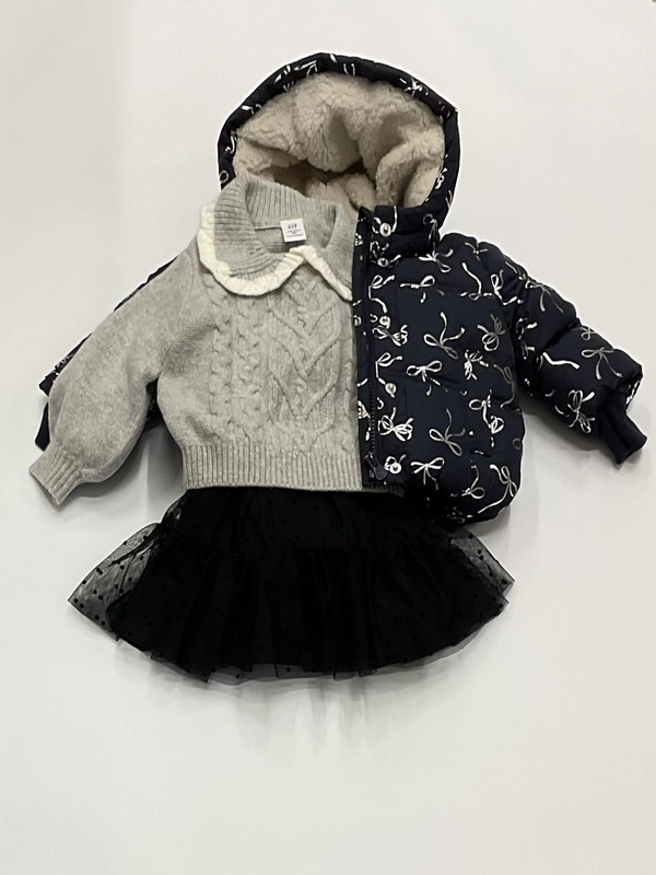 秋のモノトーンコーデ