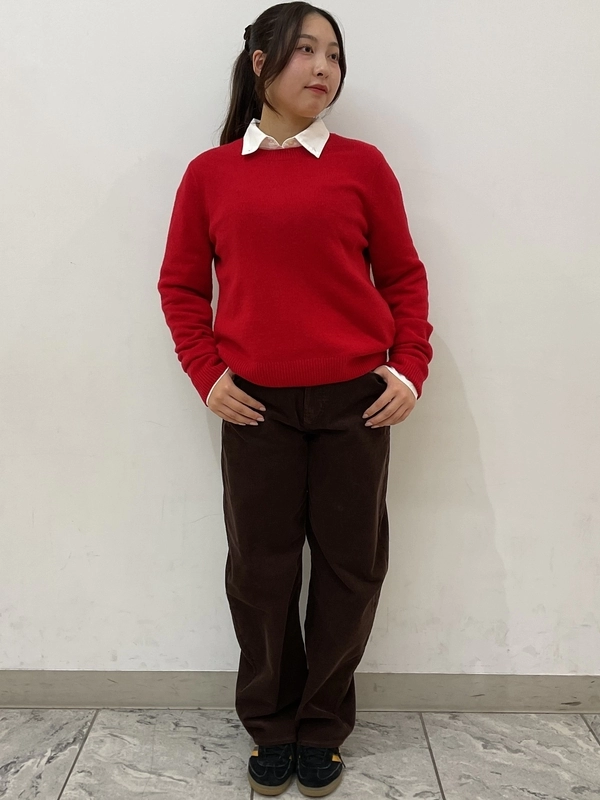 秋のセーターコーデ