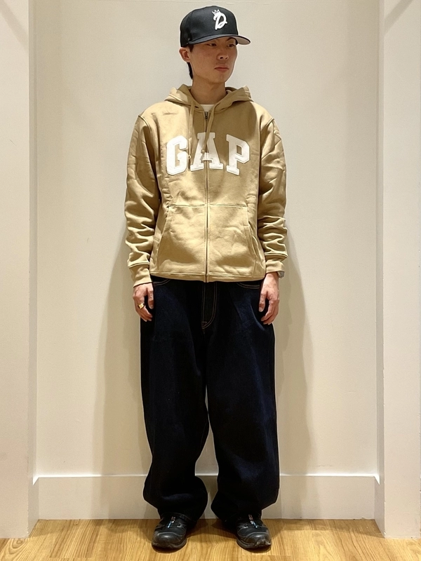 デニムセットアップ風のスタイリング | Gap公式オンラインストア