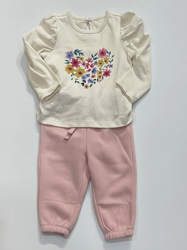 ピンクセットアップ♡のスタイリング | Gap公式オンラインストア