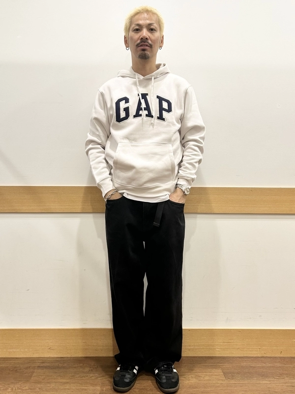 【ロゴパーカー】