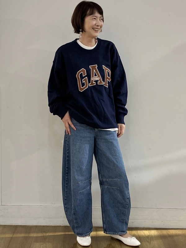 人気ロゴスウェットシャツ♪